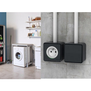 Prise 2P+T étanche « Mureva Styl »