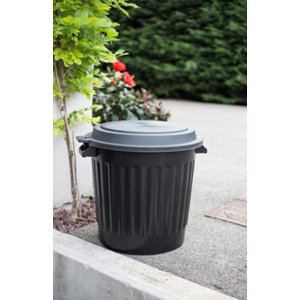 Couvercle noir plat pour poubelle 80L