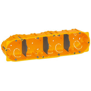 Boîte d'encastrement 4 postes Batibox - Prof. 40 mm