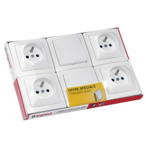 Lot de 2 va-et-vient + 4 prises 2P+T