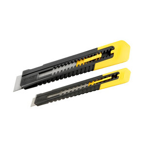 Lot de 2 cutters (9 et18mm) - STHT10202-0