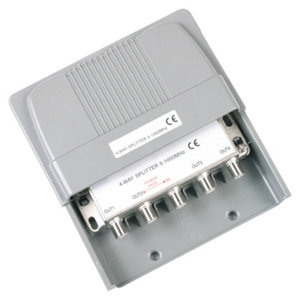Répartiteur du signal antenne en 4 sorties