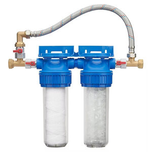 Station de traitement de l’eau domestique double filtres avec bypass intégré