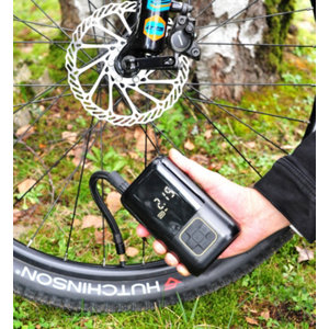 Gonfleur sans fil 7,4 V et chargeur téléphone en USB-C