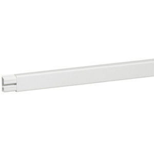 Moulure 20x12,5 mm sans cloison dim. 20 x 12,5 mm long. 2 m