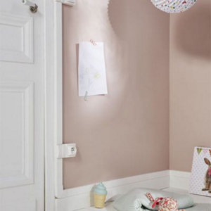 Moulure 40x16 mm dim. 40 x 16 mm long. 2,10 m