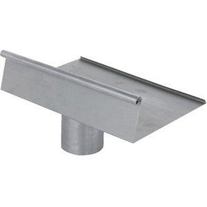 Naissance nantaise en zinc pour relier une gouttière de 33 à une descente de 80