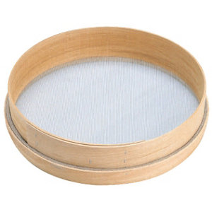 Tamis en bois n°6, toile en acier galvanisé