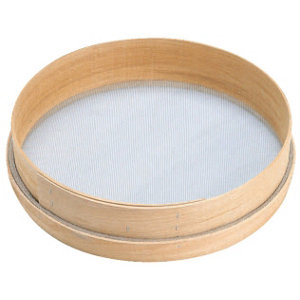 Tamis en bois n°10, toile en acier galvanisé