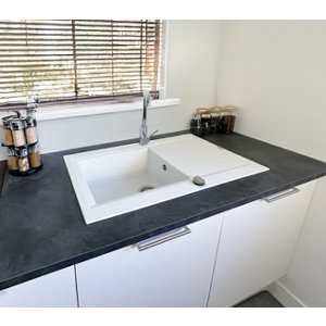 Évier composite de quartz blanc avec mitigeur dynamo 86 x 50 x 18 cm