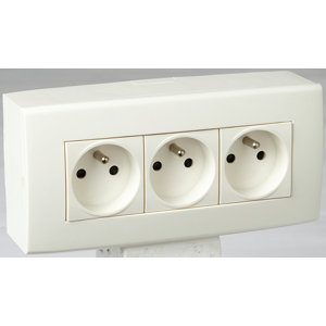 Bloc 3 prises avec terre blanc