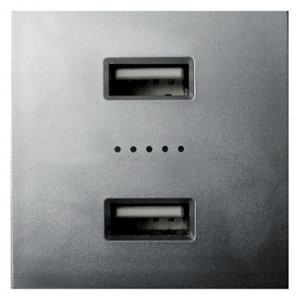 Prise USB 2x1A "Kobe" silver