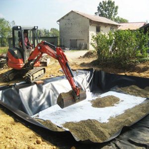 Rouleau de géotextile de filtration en polypropylène non tissé 150 g/m2 - 0,7 x 50 m