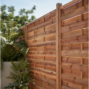 Poteau bois vert - H. 2,40 m section 7 x 7 cm