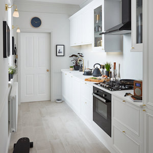 Finition d'angle "Artemisia" blanc moulure l.71,5 x h.5,9 cm