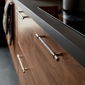 Lot de 2 poignées effet antique brossé "Dukkah" - L 25,7 cm