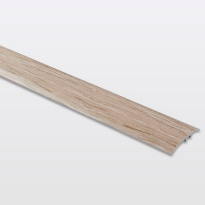 Barre de seuil en aluminium auto adhésif effet chêne GoodHome décor 215 .930 x .37 mm - vue 2