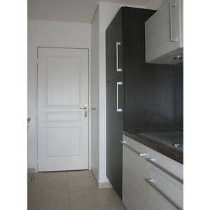 Bloc-porte postformé prépeint Larg. 73 cm droite.