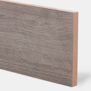 Plinthe "Basilie" chêne gris - L. 2.4m x H. 15cm
