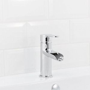 Mitigeur lavabo cascade "Colina"