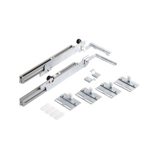 2 systèmes de fermeture amortie à clipser pour portes "Valla"