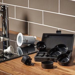 Coffret de 9 scies cloches en acier noir