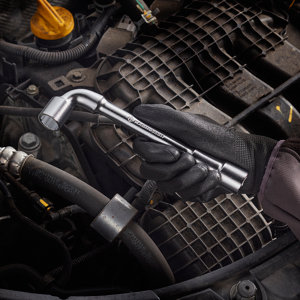 Clé à pipe débouchée 17 mm Magnusson MT128