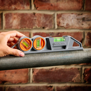 Niveau trapèze magnétique 25 cm - LV0701