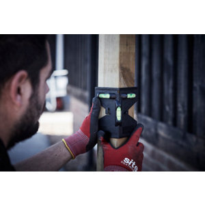 Niveau d'angle en acrylonitrile-butadiène-styrène 125 mm