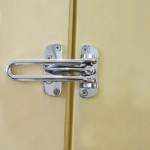 Entrebâilleur chrome