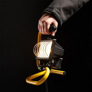 Projecteur halogène 120w - Câble H05RNF de 1,5 m de longueur