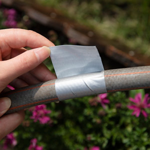 Toile de réparation gris argent 50 mm x 50 m