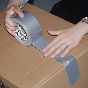 Ruban adhésif de réparation gris 50 mm x 50 m