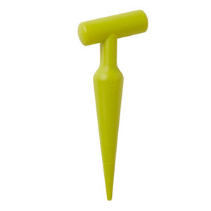 Plantoir à bulbe en plastique brut l. 9 cm