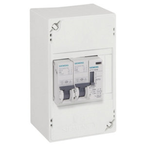 Tableau chauffe-eau 4 modules, 1 contacteur jour/nuit de 20 A, 2 disjoncteurs (2 A et 20 A)