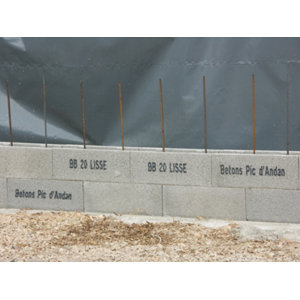 Parpaing à bancher 200 x 200 x 540 mm pour construction