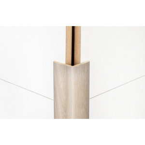 Baguette d'angle MDF en chêne - L. 260 cm x l. 28 x Ep. 28 mm