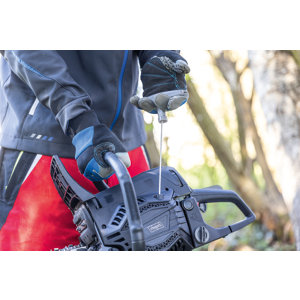 Tronçonneuse thermique 52 cm3 guide OREGON 51 cm noire