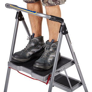 Tabouret escabeau pliant antidérapant 2 marches modèle 22493