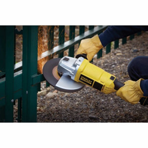 Meuleuse filaire  2200W  230Mm - FME841-QS