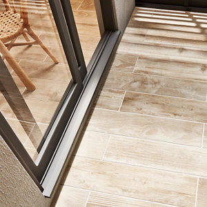 Carrelage de sol extérieur "Pine Wood Out" grège - l. 20 x L. 80 cm