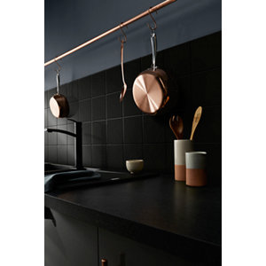 Carrelage mural "Glina" noir - l. 15 x L. 15 cm