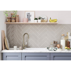 Carrelage mural "Vernisse" gris - l. 7,5 x L. 30 cm