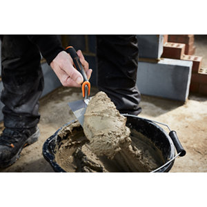 Truelle carrée avec poignée soft - 190 mm