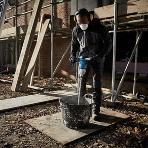 Malaxeur puissant de 1600 W  pour mélange maximum 120 L