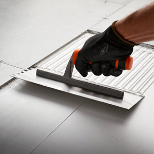 Platoir Colle Carrelage 280 x 120mm - U 9 mm