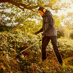 Débrousailleuse et coupe bordure 1000 W