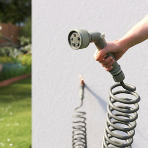 Tuyau spiral 5 jets long. 15 M Diam. 8 mm