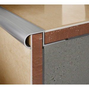 Nez de marche aluminium arrondi 2,50 m x 11 mm