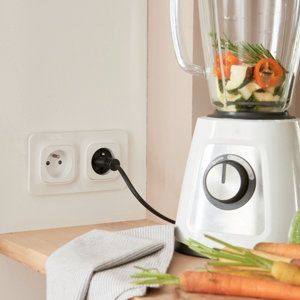 Double Prise 2P+T precablée "Mauka"